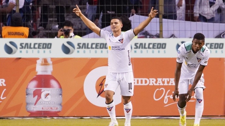 ¿Regresa a la MLS?: Desde LDUQ confirman el futuro de Alexander Alvarado para el 2023