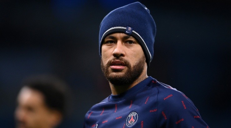 Neymar of Paris Saint-Germain looks on as he warms up. (Laurence Griffiths/Getty Images)