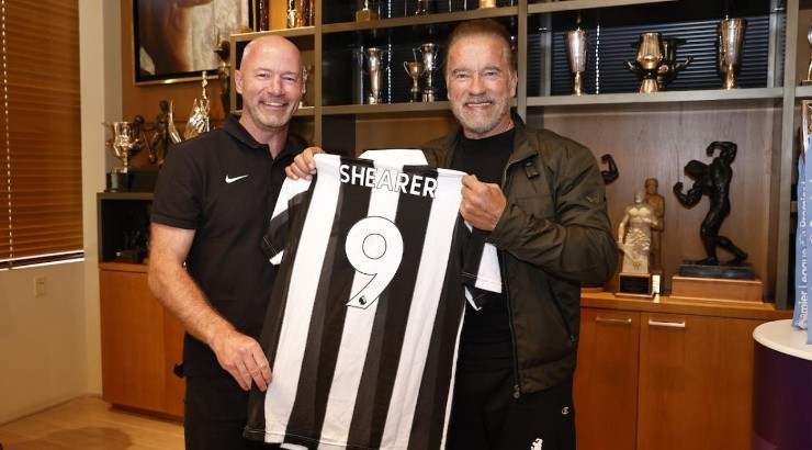 Alan Shearer and Arnold Schwarzenegger (Photo by Michael Owens/Getty Images for Premier League)