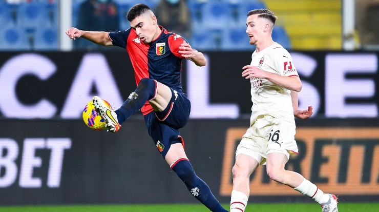 Johan Vasquez, Genoa, Soccer
