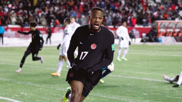 Cyle Larin of Canada celebrates his second goal