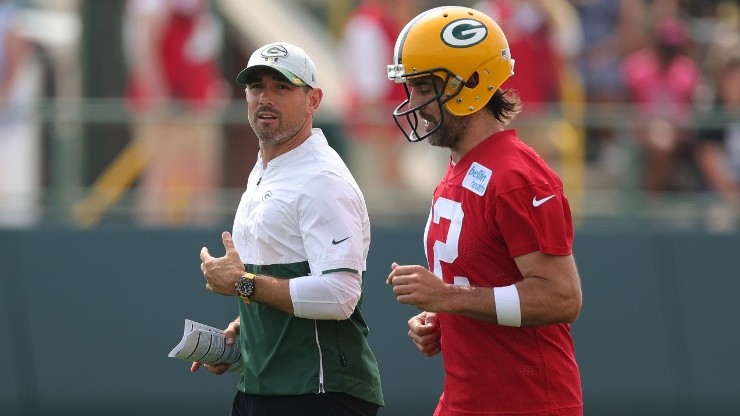 Packers Head Coach Matt LaFleur (left) and Aaron Rodgers.