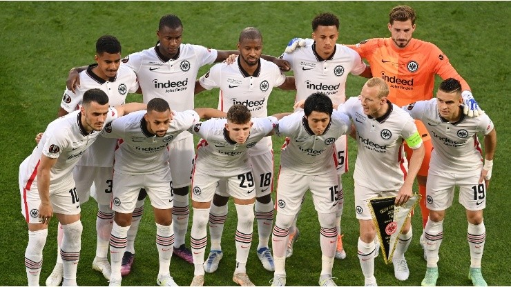 Eintracht Frankfurt players pose for a team photo prior to the UEFA Europa League final