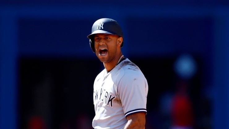 Aaron Hicks during the game against Blue Jays