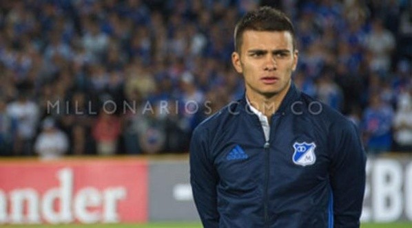 Equilibrio y buen primer pase (Foto: Millonarios oficial)