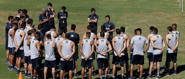DESDE CERO. Este martes, Boca empezó con la pretemporada del 2018 (Foto: IG/@.bocajrsoficial).