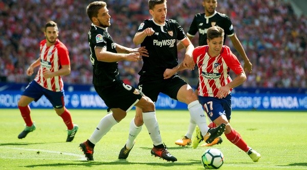 Vietto con la camiseta de Atlético Madrid.