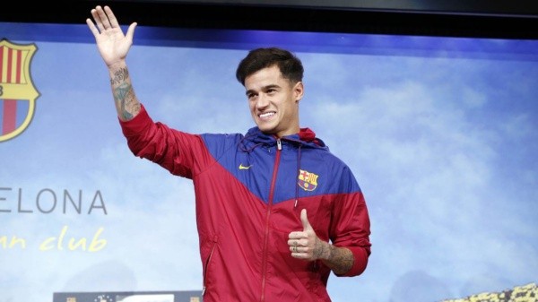 Bienvenido, Coutinho. El brasilero fue presentado en Camp Nou.