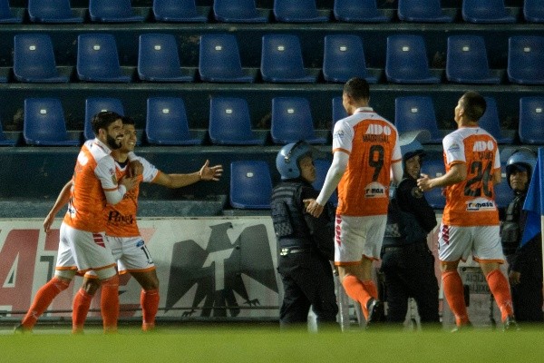 Alebrijesvs F.C Puebla. Enfrentamiento por la Copa MX