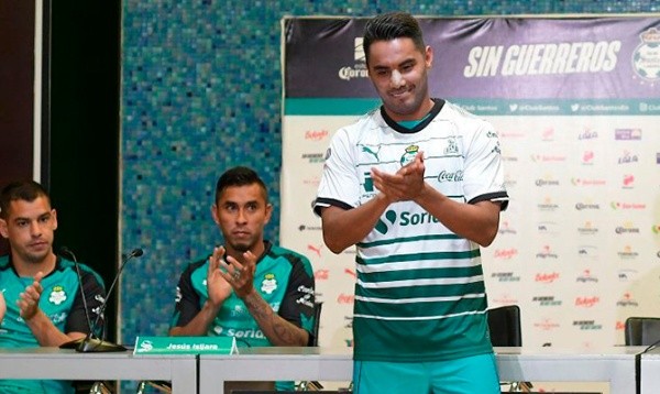 Vázquez durante su presentación con el cuadro de la comarca (Mexsport)