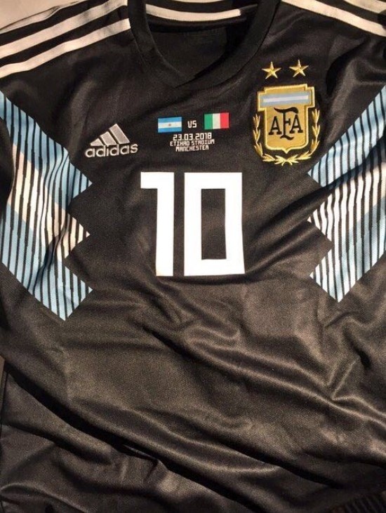 La camiseta que Messi usará contra Italia: La Selección Argentina suplente negra