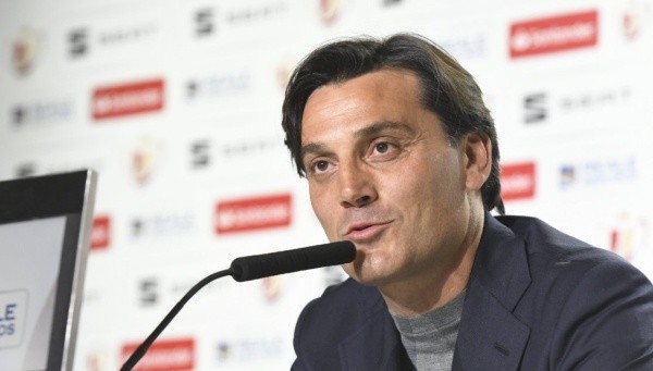 HORA DE CONFERENCIA. Montella durante la rueda de prensa previa a la final de la Copa del Rey.