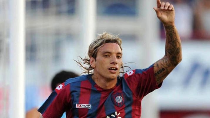 El defensor vistió los colores de San Lorenzo en dos ciclos: 2002-2008 y 2009-2012