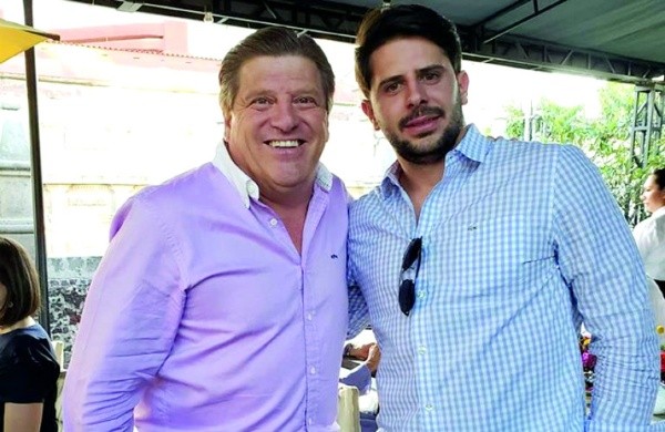 Herrera en la boda de Yon De Luisa (TV Notas)