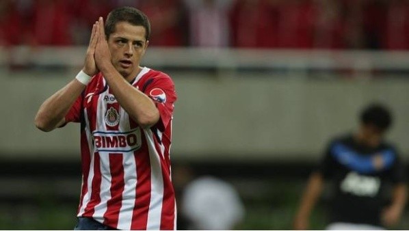ChicharitoHernández en Chivas.