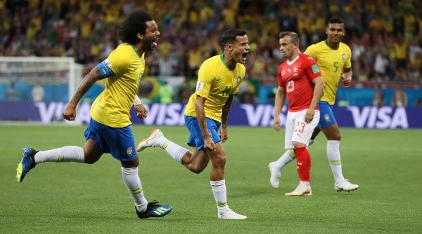 Foto de Coutinho gritando su gol ante Suiza en Mundial de Rusia.