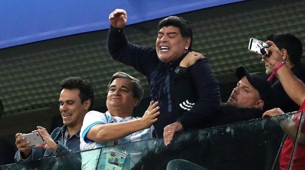 Diego Maradona en el triunfo de Argentina sobre Nigeria.
