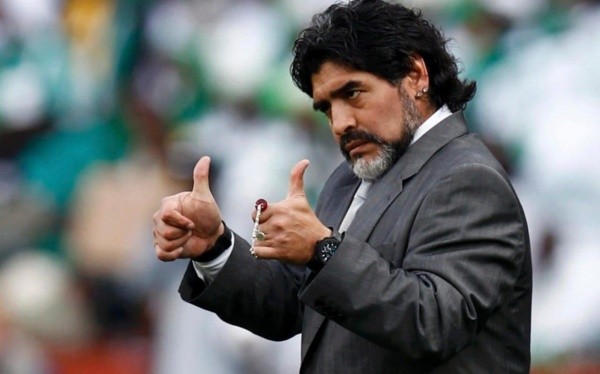 Diego Maradona como Director Técnico.