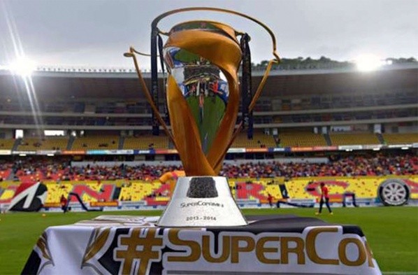 Trofeo de la SúperCopa MX.