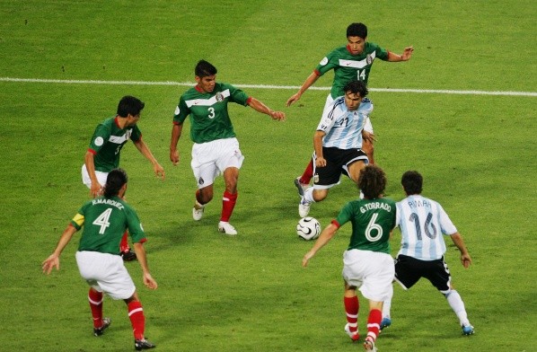 Argentina eliminó a México en 2006 = Eliminada en cuartos de final por Alemania