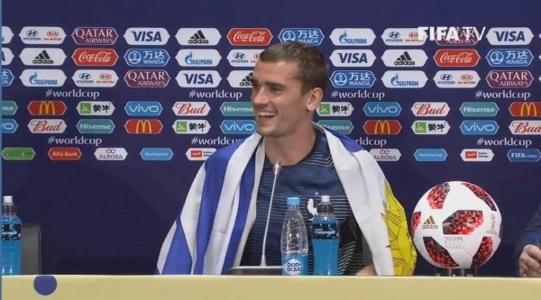 Antoine Griezmann con los colores de Uruguay.