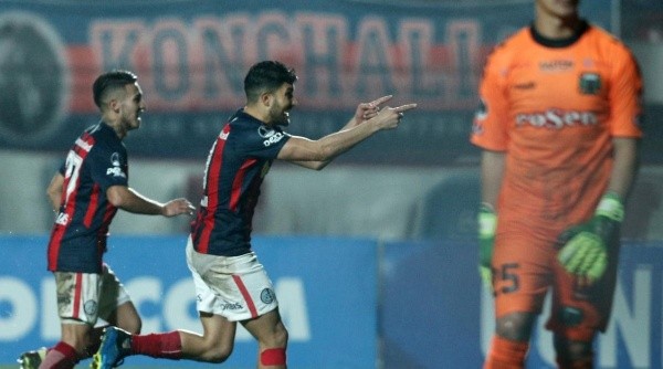 VICTORIA POR ESCRITORIO. San Lorenzo le ganó 3-0 a Deportes Temuco por alineación indebida del rival.