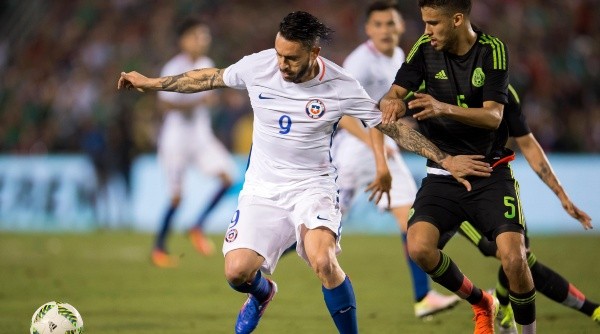 Mauricio Pinilla llegaría junto con Ángel Hoyos.