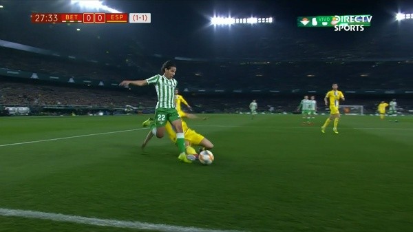 ¿Era penal sobre Lainez?