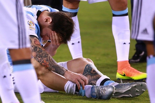 DESILUSIÓN. La frustración de Messi tras la final (Foto: Getty).