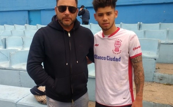 Shayr Mohamed junto a su padre.