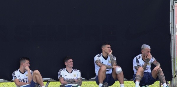 Paredes, con hielo. Vía: AP Photo/Edison Vara