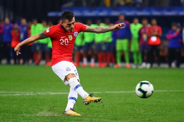 Charles Aránguiz, otro referente de Chile. (Foto: Getty)