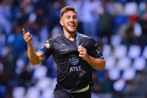 Cavallini festeja su gol frente a Lobos BUAP por el Torneo Apertura 2018