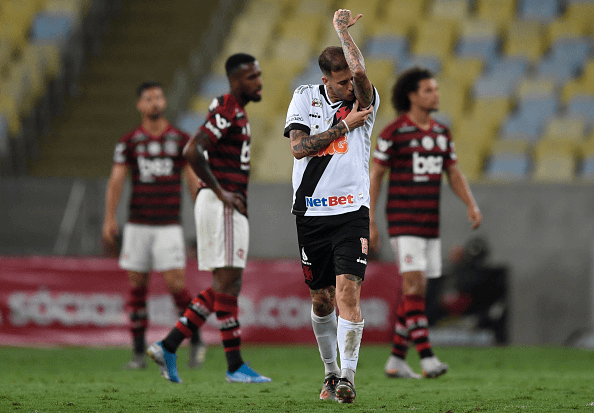 Vasco no empate contra o Flamengo