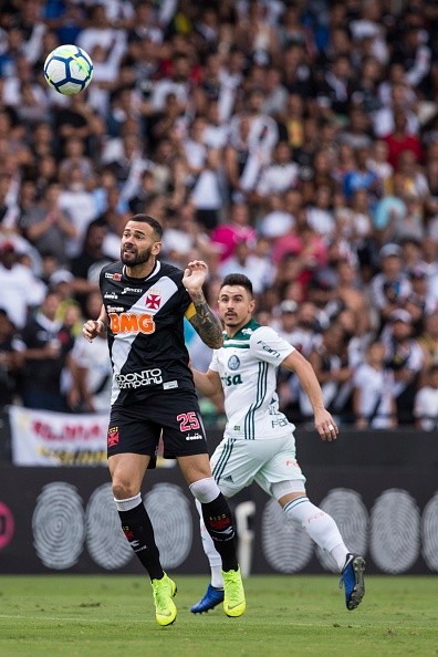 Leandro Castán na partida contra o Palmeiras