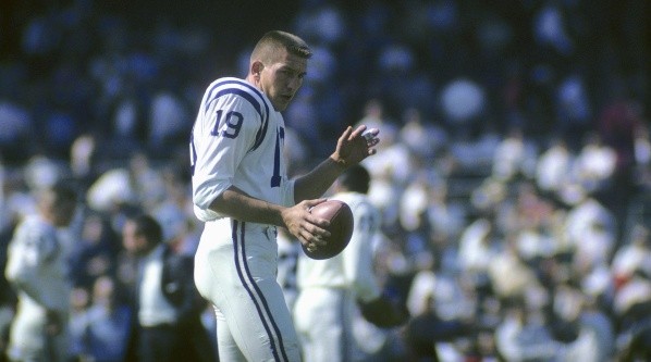 Fue elegido tres veces como MVP de la liga.