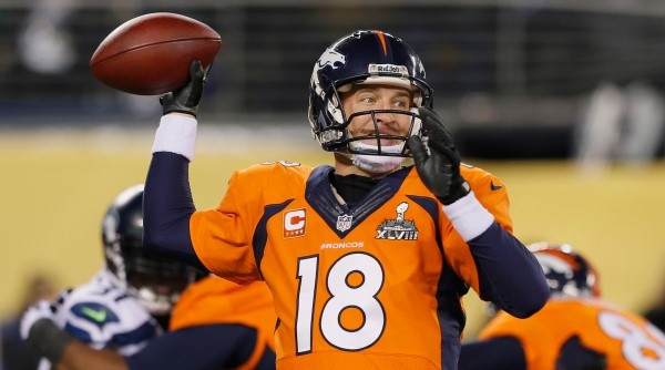 Ganó dos títulos de Super Bowl con equipos diferentes.