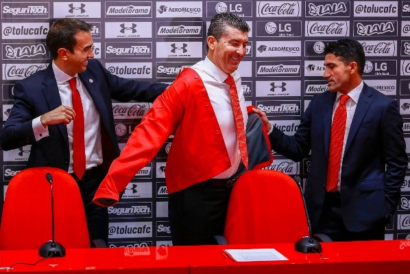 Presentación de José Manuel de la Torre en Toluca (JAM MEDIA)