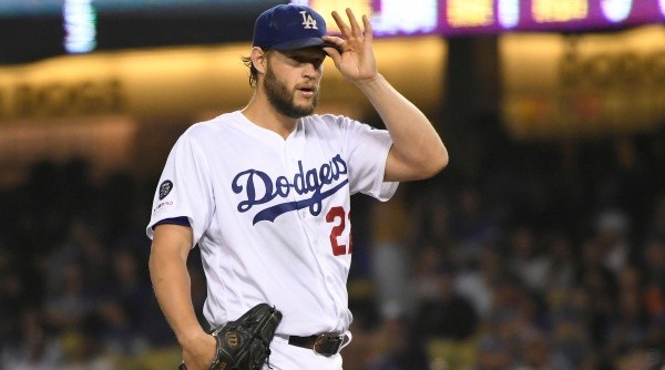 Firmó por tres años por 93 millones de dólares totales.