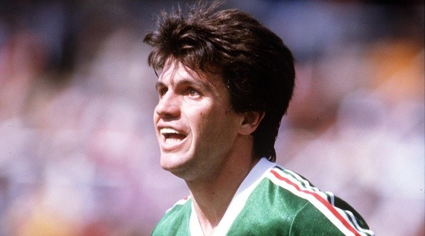 Tuvo buenos pasos en los dos gigantes de la liga mexicana.