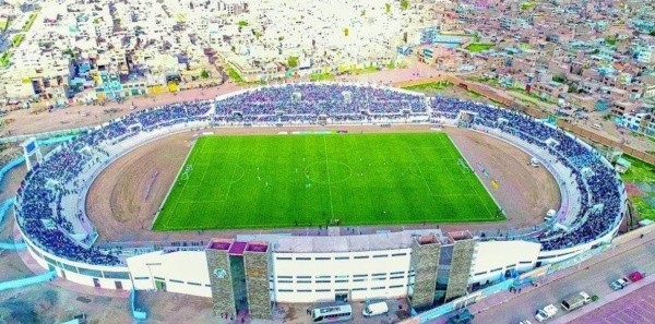 El estadio de Binacional, en Juliaca.