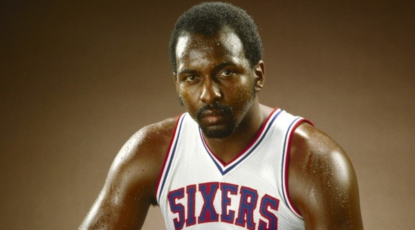 Fue MVP de la temporada con equipos diferentes.