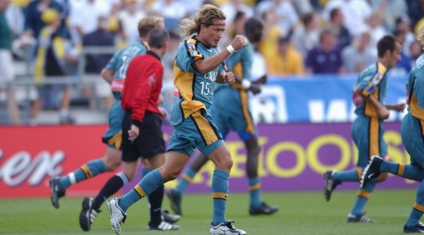 Llegó a la Major League Soccer en el 2000.