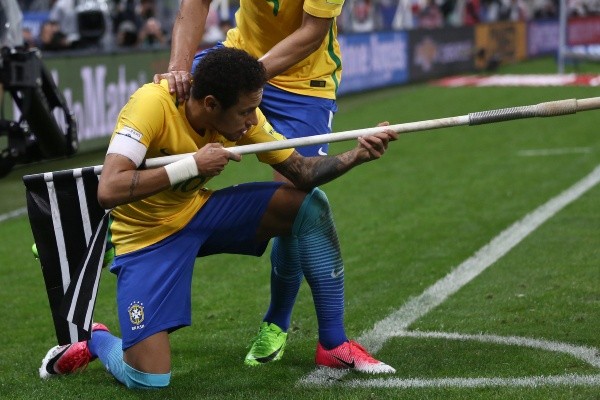 Ao lado de Mbappé, Neymar Jr. está totalmente recuperado de lesão