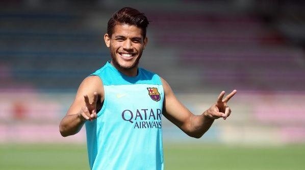 Dos Santos during an FC Barcelona training session.