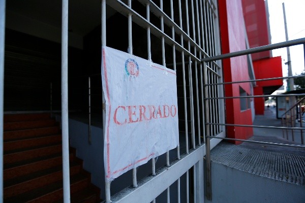 Estadio Nemesio Díez.