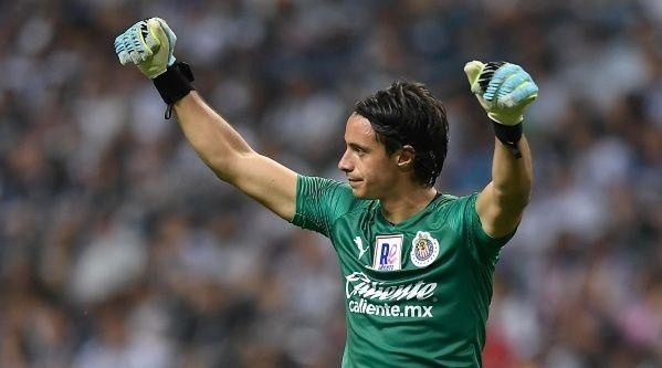 He has been the starting keeper at Chivas since he returned to the club.