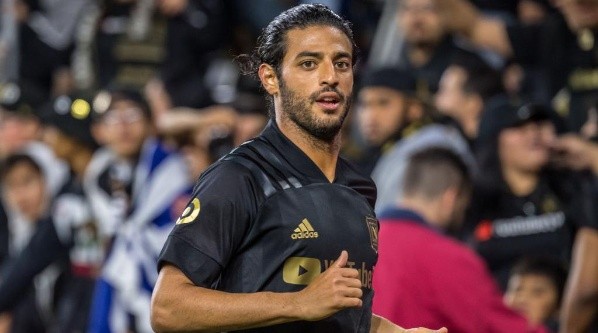 Our Esquina on X: Mexican superstar Carlos Vela's @LAFC jersey is the top  selling #MLS jersey. Mexican national team's all-time leading scorer  Chicharito Hernandez's @LAGalaxy jersey is the 4th most popular. @11carlosV