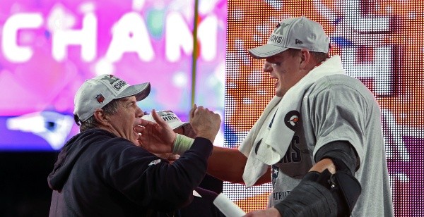 Bill Belichick y Rob Gronkowski – Getty