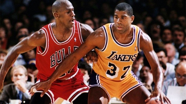 Johnson y Jordan se enfrentaron en la Final de NBA en 1991 (Foto: Getty Images)